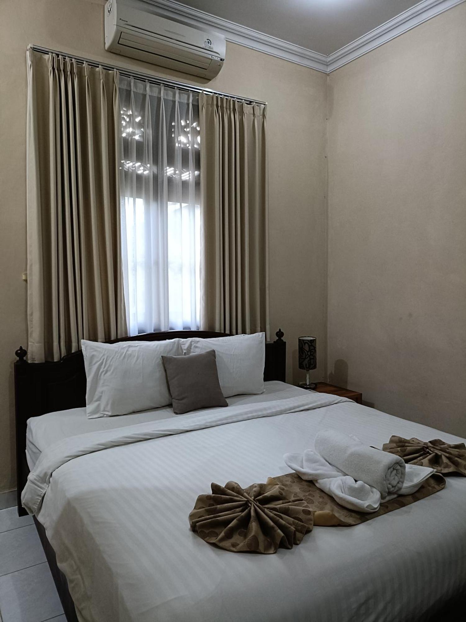 Ngetis Home Stay Sanur Kültér fotó